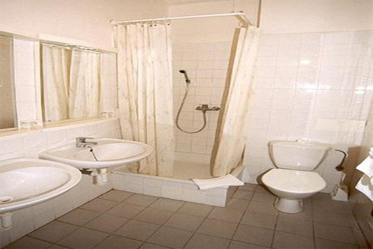 Hostel Junior Prague Ngoại thất bức ảnh